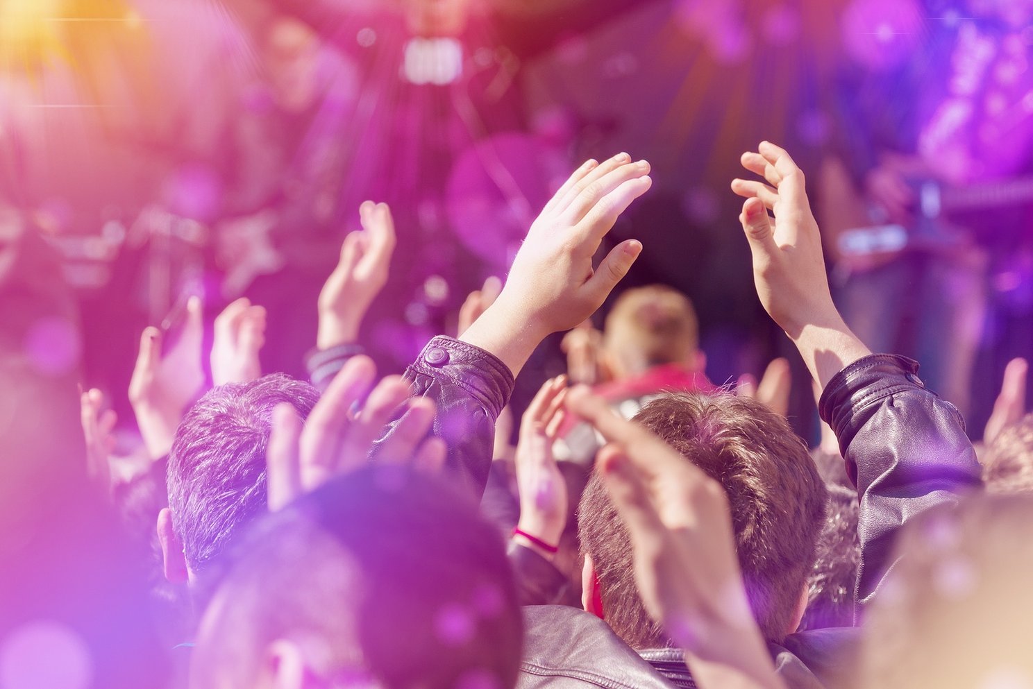 How to Crowdsource Your Blog Content: Tips for Finding and ...